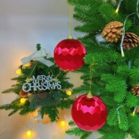 Boules de Noël en satin de haute qualité, décorations de fête, 8,8 cm, facettées, rouges, avec capuchon doré, respectueuses de l'environnement