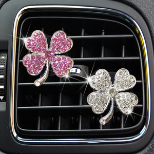 Muy agradable joya en forma <span class=keywords><strong>de</strong></span> trébol difusor <span class=keywords><strong>de</strong></span> aire para coche ambientador <span class=keywords><strong>de</strong></span> Clip <span class=keywords><strong>de</strong></span> ventilación varios olores salida Auto decoración Interior - Product Image 1