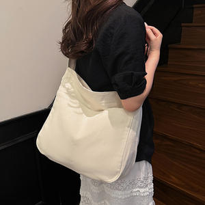 Sac fourre-tout bandoulière en toile pour jeunes femmes, fermeture éclair, grande capacité, à porter à l'épaule, décontracté d'été, motif uni, en polyester - Product Image 3