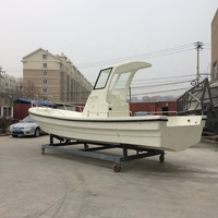 Bateau de pêche Grandsea de 26 pieds en fibre de verre avec moteur hors-bord et console centrale à vendre