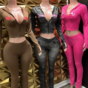 G00117S Sommer Hot Sale Y2K Mädchen Anzüge Letter Print Kapuzen oberteil und Hose 2-teilige Sets - Product Image 1