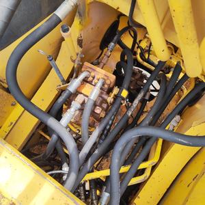 Excavatrice sur chenilles d'occasion Komatsu PC220-7 22 tonnes, haute performance, importée du Japon, modèle original, PC200-6 PC200, avec certifications EPA et CE, à vendre à prix réduit. - Product Image 6