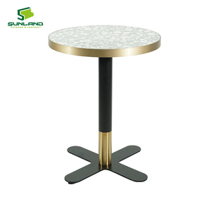 Socle de table moderne en métal, piétement croisé, finition noir et or, <span class=keywords><strong>pieds</strong></span> réglables, durable, facile à nettoyer, écologique, table de restaurant d'intérieur - Product Image 3