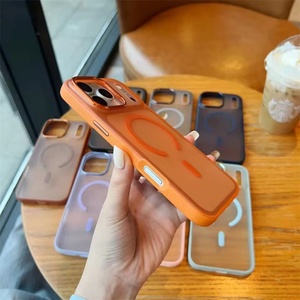 Funda magnética de TPU suave con botones galvanizados para iPhone 17 16 15 Pro Max, cubierta rígida de PC mate para iPhone 17 Air - Product Image 2