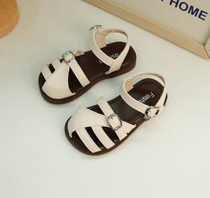 Sandalias Romanas Casuales de Verano para Niñas, con Punta Cerrada y Diseño Calado - Product Image 4