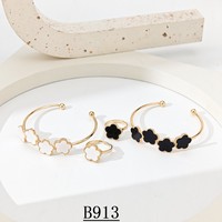 Ensemble bague et bracelet ajustables en émail motif fleur, papillon, feuille et cœur – Bijoux tendance