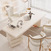 Bureau, établi, table de consultation de style crémeux : luxe léger, simple, moderne, maison, ensemble bureau et chaise de patron