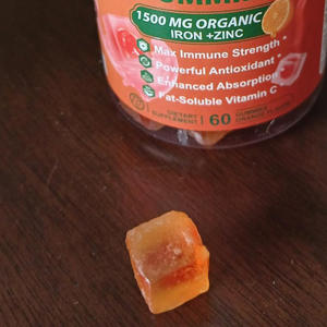 Gommes à mâcher à la <span class=keywords><strong>vitamine</strong></span> <span class=keywords><strong>C</strong></span> <span class=keywords><strong>liposomale</strong></span> pour le fer, le zinc, le citron, l'églantier, extrait biologique, soutien immunitaire, certifié GMP, sans OGM, sans gluten - Product Image 4