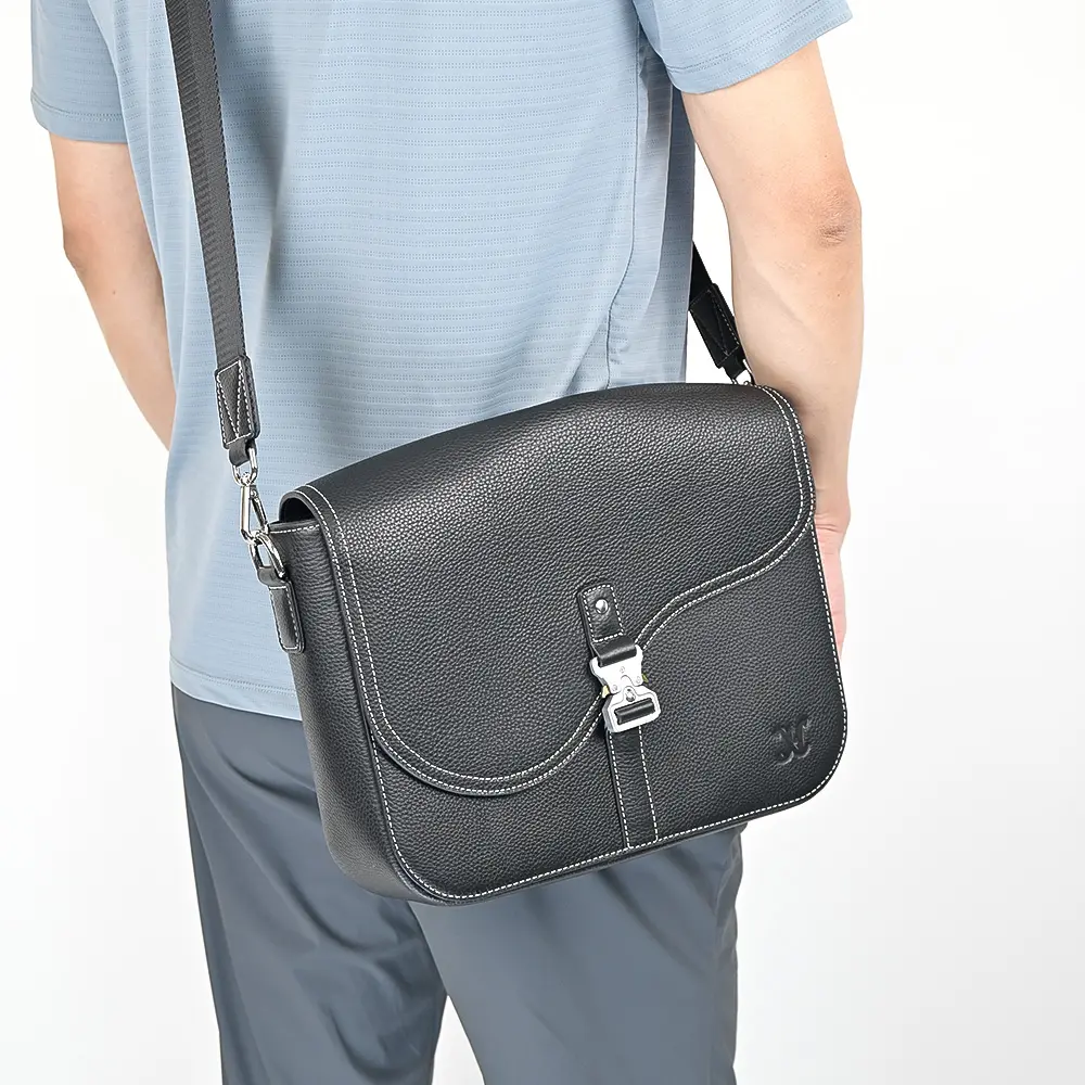 Wholesale Luxury Leather Messenger Bag Fashion Mens Crossbody Sling Side Purse Bag Messenger Bag