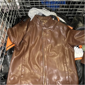 C10, оптовая продажа, Высококачественная б/у одежда, тюки, подержанная кожаная куртка, смешанное винтажное пальто - Product Image 3