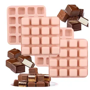 Moule en silicone carré personnalisable à 16 cavités pour chocolats au caramel, truffes, snacks et glaçons – Offre Spéciale - Product Image 1