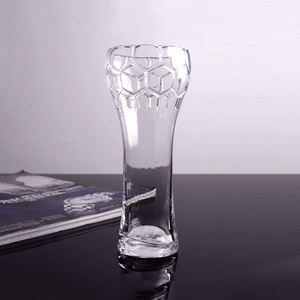 Vaso de <span class=keywords><strong>Cerveza</strong></span> Victory Sports Love Handle de 500ml y 300ml con Diseño de Balón de Fútbol, Vasos con Múltiples Características - Product Image 1