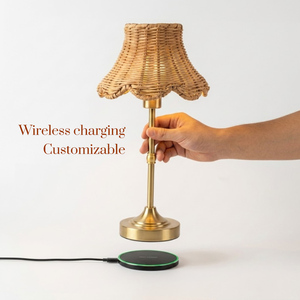 Lampada da Tavolo LED Senza Fili <span class=keywords><strong>in</strong></span> <span class=keywords><strong>Rattan</strong></span> Naturale Intrecciato, Batteria 5200mAh, Paralume <span class=keywords><strong>in</strong></span> <span class=keywords><strong>Rattan</strong></span> a Conchiglia per Decorazioni Matrimoniali e Domestiche - Product Image 3