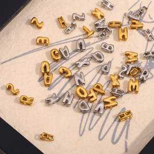 Ciondoli Personalizzabili a Bolla con Iniziali Lettere Maiuscole in Acciaio Inossidabile PVD Oro 18K Bicolore, 26 Alfabeti Iniziali per Bracciali e Collane Fai da Te - Product Image 5