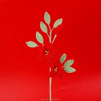 Grenzüberschreitender handgehäkelter Windmühlen-Jasminstrauß: DIY Häkelgarn-Kunstblumenarrangement als fertiges Produkt