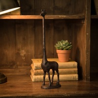 Porte-serviettes en papier en fonte de style européen, distributeur de rouleaux de cuisine, sculpture en métal en forme de girafe