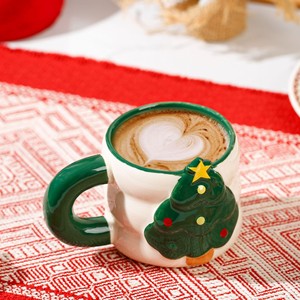 Tasse en céramique décorative pour Noël, ambiance de Noël, arbre de Noël, Père Noël, cadeau pour la maison - Product Image 1