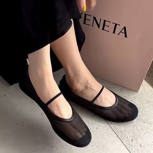 2024 zapatos <span class=keywords><strong>de</strong></span> mujer personalizados <span class=keywords><strong>de</strong></span> moda Mary Jane malla transpirable casual verano <span class=keywords><strong>Ballet</strong></span> zapato tacón bajo señoras zapatos planos - Product Image 4