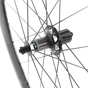Roues de bicyclette de route en carbone <span class=keywords><strong>700c</strong></span> avec corps en carbone personnalisé, 50MM 60MM, 12K - Product Image 5