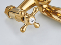 Mitigeur de douche et bain monocommande en alliage de zinc doré poli, moderne, avec jet de pluie et pulvérisation massante en céramique