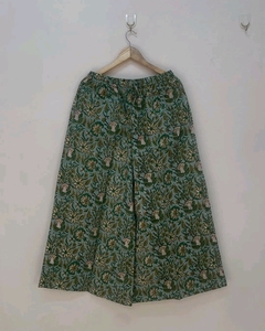 Oferta Especial: Conjunto de Pijama de Algodón Estampado a Mano para Mujer, Pantalones Cortos con Cordón, Ropa de Dormir Transpirable e Informal para el Hogar - Product Image 2