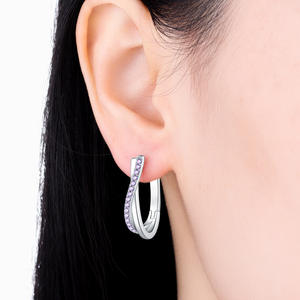 Pendientes de aro escalonados con diseño geométrico de circonita, cobre blanco y latón con incrustaciones de circonita, regalo creativo para mujeres. - Product Image 5