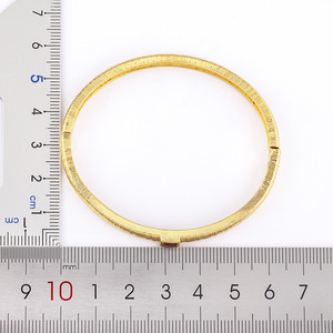 Trendy Delicate Unisex 18K Gold Plated Hypoallergenic Zircon Geometric Clasp HR Bangle Birthday Gift - Product Image 3