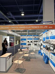 Ăng-ten HDTV Model Số DT-920C Điều Khiển Từ Xa Xoay Ngoài Trời Ăng-ten Tv Dvb-t Ngoài Trời Với Bộ Khuếch Đại Khuếch Đại Treo Tường Nam - Product Image 4