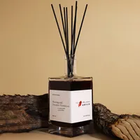 Coffret cadeau d'aromathérapie en rotin sans feu de grande capacité Parfum d'huile haut de gamme pour les décorations de chambre d'hôtel Disposition des lieux