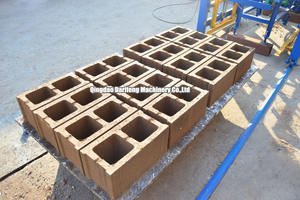 QT8-15-máquina de moldura de bloques de hormigón, máquina automática para realizar trabajos de entrada de datos en línea - Product Image 5