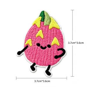 Patch décoratif auto-adhésif en polyester brodé de fruits mignons, sans couture, pour accessoires vestimentaires - Product Image 3