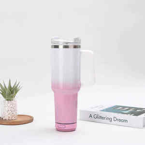 Haut-parleur Bluetooth en acier inoxydable dégradé de 40 oz, tasse de voiture isotherme anti-fuite au design moderne - Product Image 3