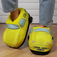 Chaussons en tricot pour femmes 2026 Nouveauté Hiver Chaussures à talon compensé en une seule pièce avec motif de voiture de dessin animé Semelles épaisses avec talons en coton rembourrés