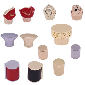 Крышка для флакона парфюма с розовым цветком - Product Image 5