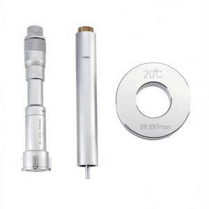 Micrómetro Interno de Tres Puntos Fervi 30-40mm para Orificios Ciegos - Product Image 2