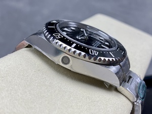 Reloj Mecánico Impermeable de Súper Calidad, 41 mm, CFactory, Acero 904L, Movimiento ETA 3235, 126-610, Cerámica Negra, Reloj de Buceo Hulk - Product Image 6