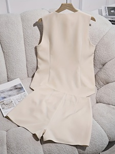 Summer 2025 European Style Women's Casual 3D Set: Vest and Knee-Length Shorts Women Apparel Manufacturer - Product Image 4