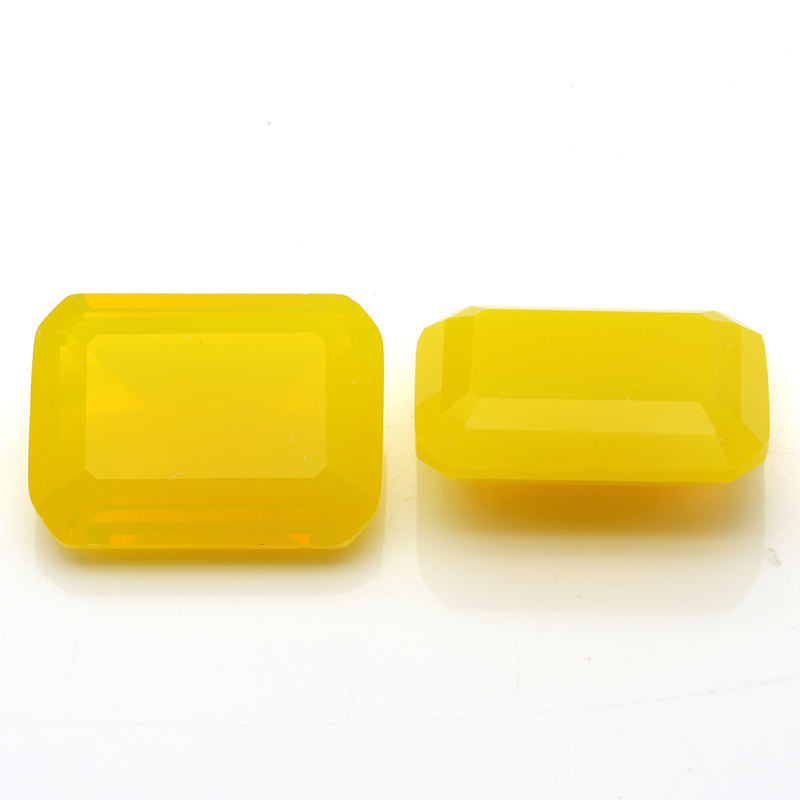 สีเหลือง