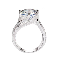 Oeuf de pigeon de 5 carats Bague en diamant complet à trois rangées Bagues ouvertes haut de gamme pour femmes Bagues de bijoux fins
