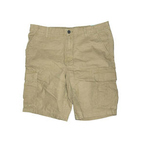 Pantalones cortos de rendimiento para hombre con tecnología de elasticidad en cuatro direcciones, absorción de humedad y control de olores. - Product Image 1