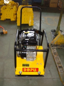 5.5Hp 15 Kn benzinli motorlu yol titreşimli plaka kompaktörü el toprak kompaktör plaka kompaktör makinesi - Product Image 5