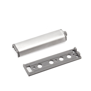 Mécanisme d'ouverture automatique Defa en acier inoxydable 79 mm pour porte de placard, armoire, cuisine et meubles - Product Image 4