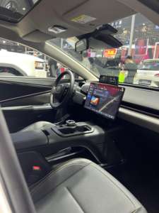 Nuove Auto Sportive 2025 FAW Toyota BZ5 BZ5X SUV Elettrico con Autonomia di 550km, Veicolo a Nuova Energia per Adulti, Etiopia Birr - Product Image 6