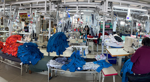 Shorts décontractés surdimensionnés 4 points pour hommes – Idéaux pour la course et l'entraînement – Séchage rapide – Stimulez votre passion sportive - Product Image 6