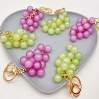 Schattig acryl UV-geprint bubbel-jelly druiven sleutelhanger realistische fruit hanger auto sleutel tas charme