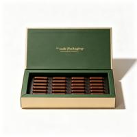 Boîte de luxe personnalisée pour chocolats et bonbons à la truffe, avec couvercle transparent, en blanc et noir, pour desserts à la fraise – Vente en gros