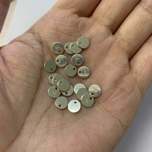 Di alta qualità di risultati dei monili disco rotondo <span class=keywords><strong>accessori</strong></span> <span class=keywords><strong>925</strong></span> sterling silver Logo personalizzato inciso tag fascino - Product Image 2