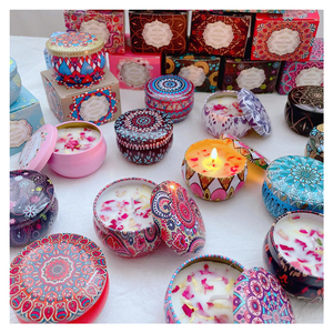 Bougie en boîte parfumée, cadeaux, petite bougie ronde en soja avec fleurs séchées, aromathérapie, huiles parfumées aux fleurs séchées, bougie - Product Image 1