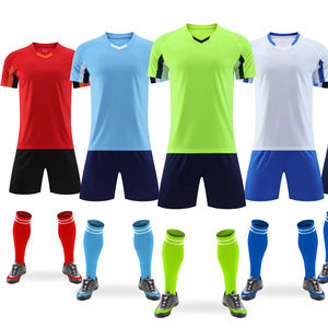 طقم كرة قدم كامل للرجال والأطفال موديل 2026 بسعر الجملة من المصنع، زي رياضي موحد، قميص كرة قدم مخصص، نسخة فارغة - Product Image 1