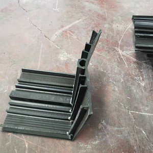 Construction d'ampoule centrale de moule d'arrêt d'eau d'haltère en caoutchouc naturel de PVC <span class=keywords><strong>EPDM</strong></span> <span class=keywords><strong>sur</strong></span> <span class=keywords><strong>mesure</strong></span> pour des joints concrets pour la piscine - Product Image 4